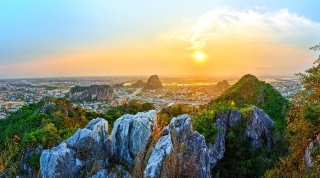 Ngũ Hành Sơn Kiệt Tác Thiên Nhiên Giữa Lòng Đà Thành.