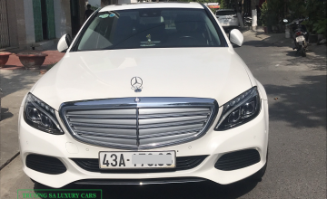 Cho thuê xe Mercedes-Benz C200 tại Hội An Chu Lai