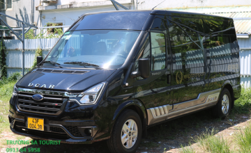 Thuê xe 9 chỗ VIP Limousine Massage Đà Nẵng 1 ngày