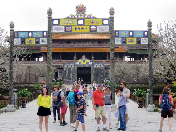 tour du lịch đến Huế 1 ngay