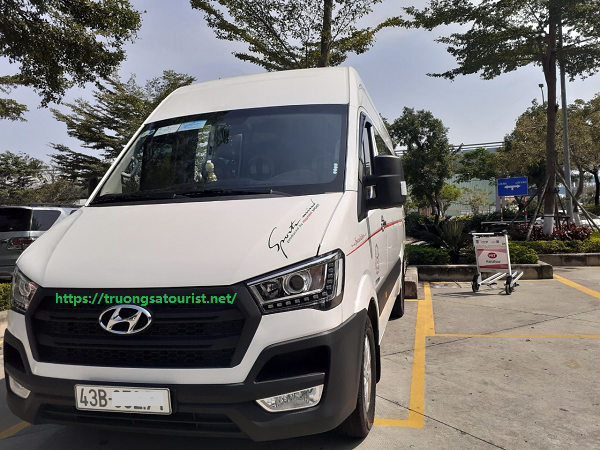 bang-gia-thue-xe-vip-hyundai-solati-16-cho-tai-da-nang-(1)