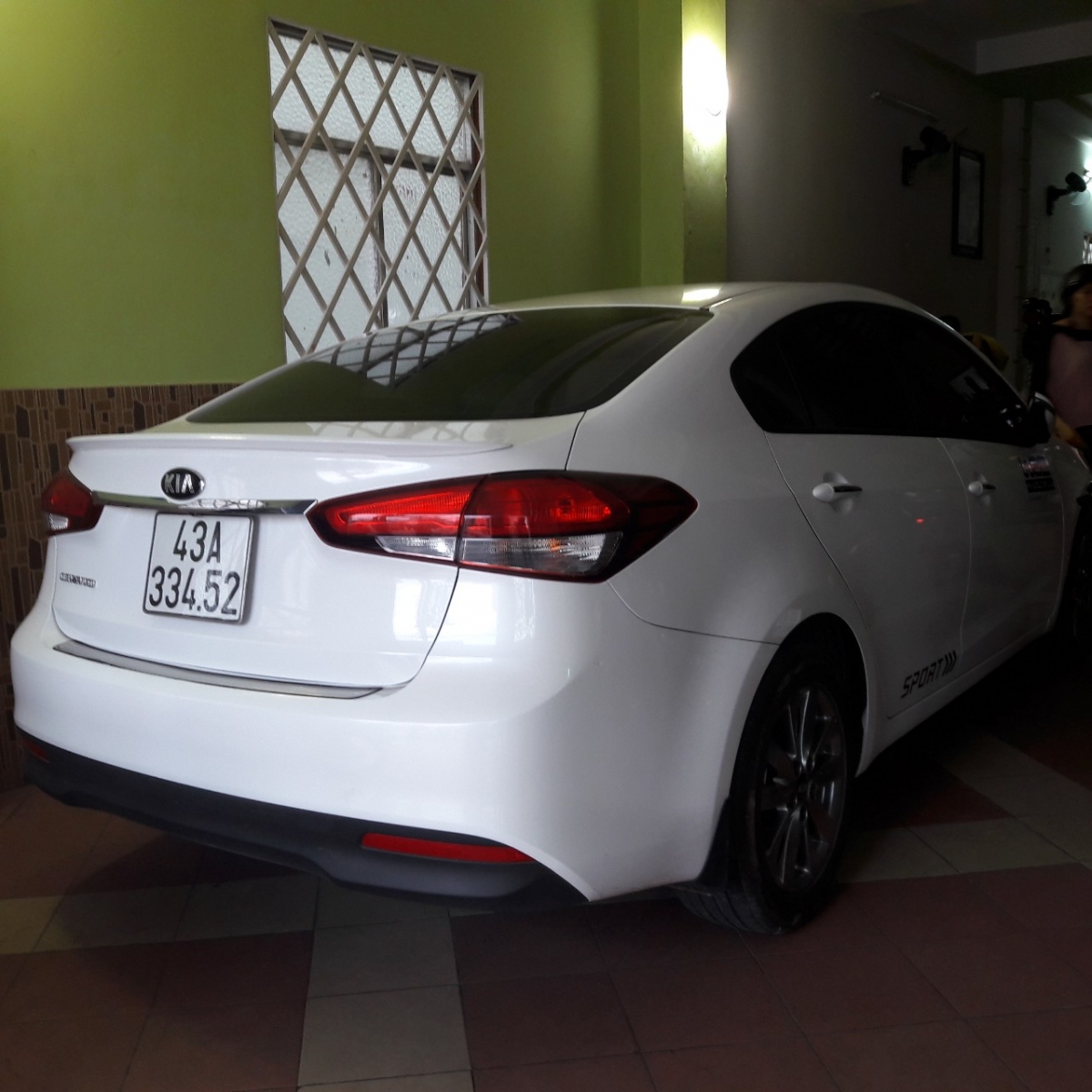 Xe 4 chỗ cho thuê đón sân bay Đà Nẵng 