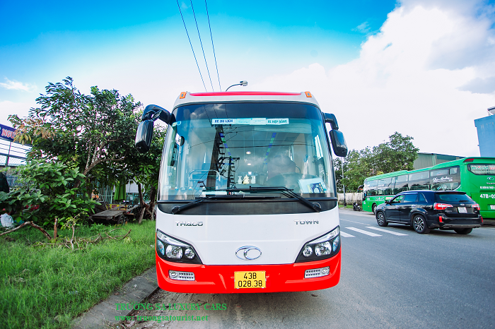 cho-thue-xe-35-cho-tai-quy-nhon-gia-re-(4)