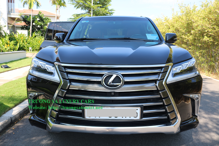 cho-thue-xe-7-cho-lexus-lx-570-tai-da-nang-(1)
