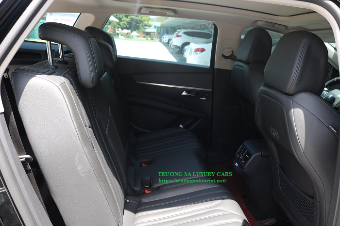cho-thue-xe-7-cho-peugeot-5008-tai-da-nang-(3)