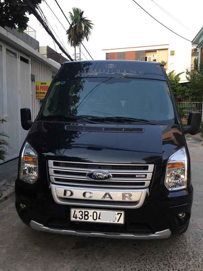 cho-thue-xe-9-cho-dcar-limousine-tai-da-nang-(3)