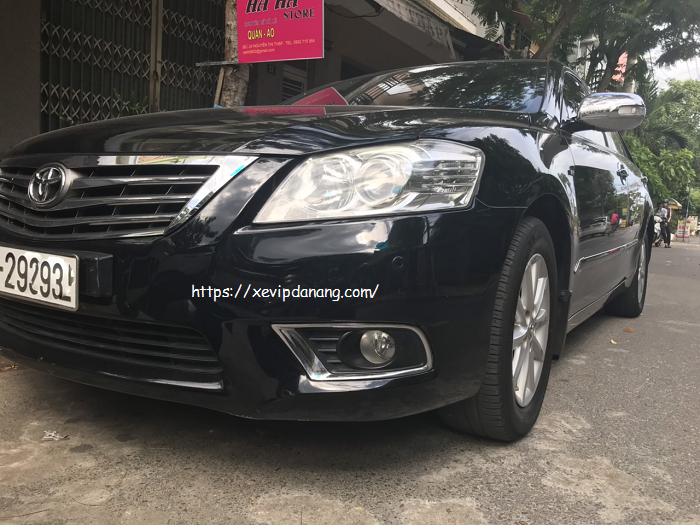 cho-thue-xe-camry-vip-tai-da-nang
