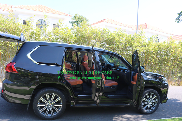cho-thue-xe-cao-cap-lexus-lx-570-tai-da-nang-(1)