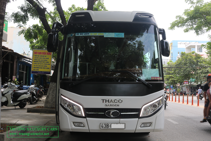 cho-thue-xe-du-lich-35-cho-tai-quy-nhon-(1)
