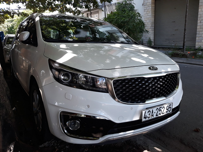 cho-thue-xe-kia-sedona-gia-tot-da-nang