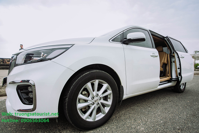 cho-thue-xe-kia-sedona-tai-hue-gia-re-(4)
