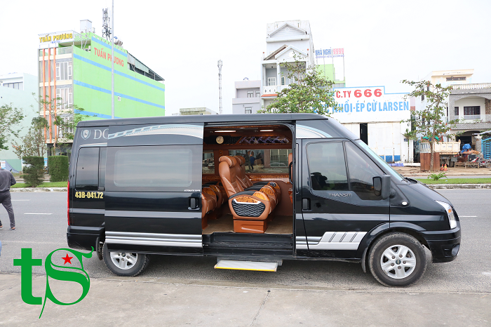 cho-thue-xe-limousine-9-cho-tai-quy-nhon-(4)