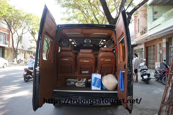 cho-thue-xe-limousine-dcar-7-cho-tai-da-nang-(4)
