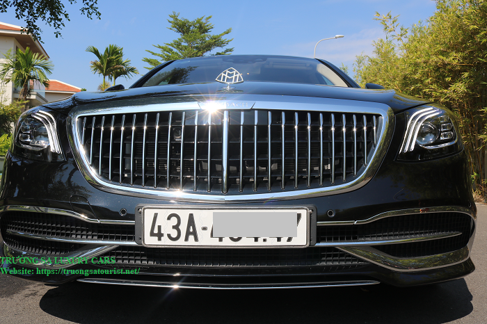 cho-thue-xe-mercedes-s650-maybach-don-san-bay-tai-da-nang-(1)