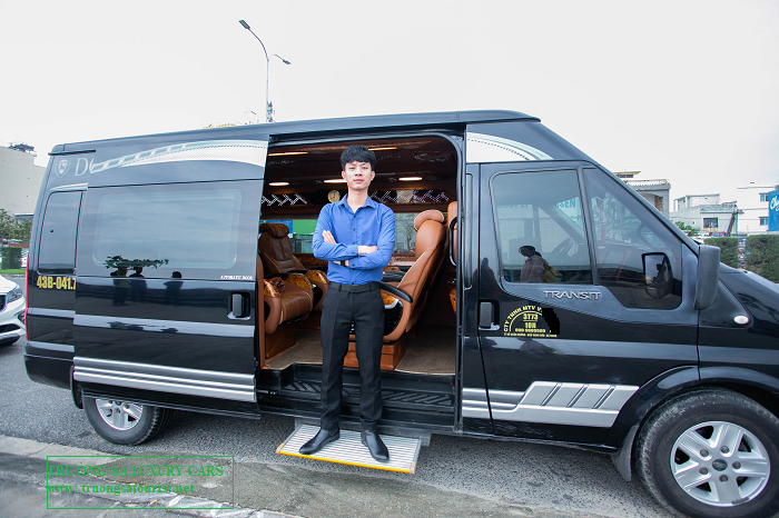 dich-vu-cho-thue-xe-dcar-limousine-9-cho-tai-da-lat-(1)