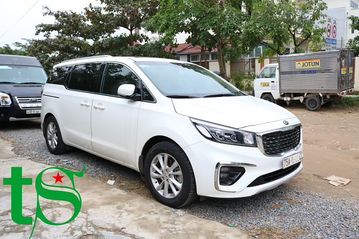 dich-vu-cho-thue-xe-kia-sedona-tai-quang-binh-(2)