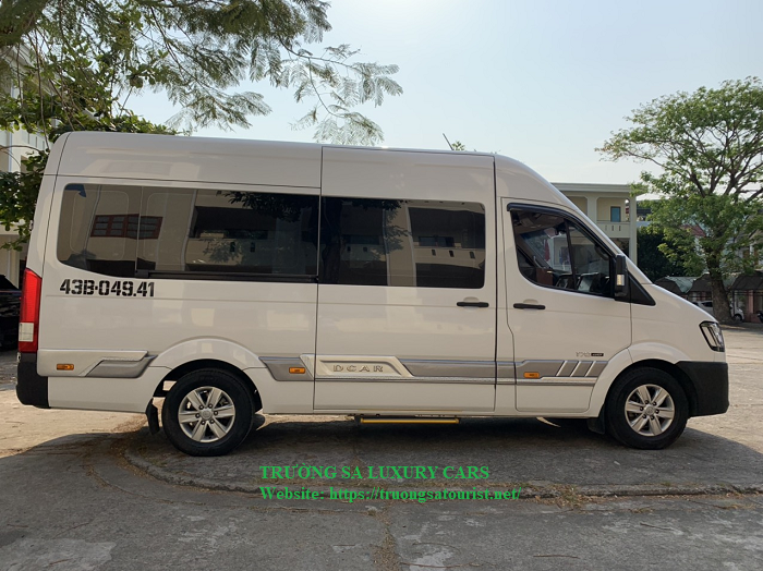 dich-vu-cho-thue-xe-limousine-12-cho-tai-da-nang-(2)