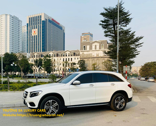 dich-vu-cho-thue-xe-mercedes-benz-glc-250-tai-da-nang-(2)