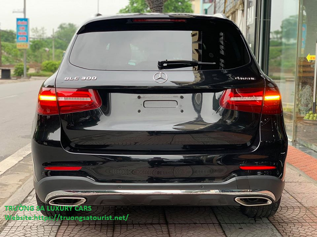 dich-vu-cho-thue-xe-mercedes-benz-glc-300-tai-da-nang-(4)
