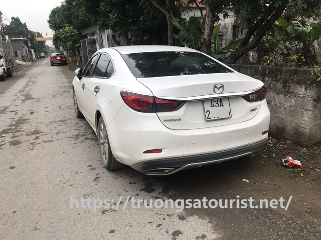 dich-vu-co-thue-xe-mazda-6-cuoi-hoi-tai-da-nang-(4)