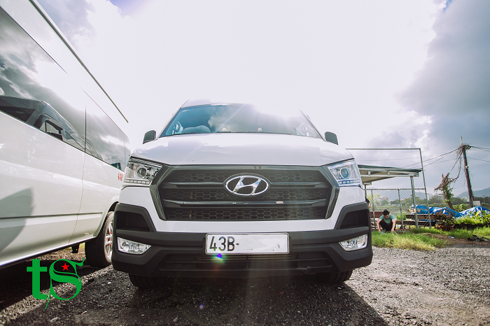 thue-xe-16-cho-hyundai-solati-tai-da-nang-hoia-an-(1)
