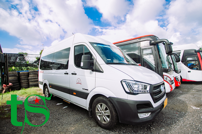 thue-xe-16-cho-hyundai-solati-tai-da-nang-hoia-an-(3)