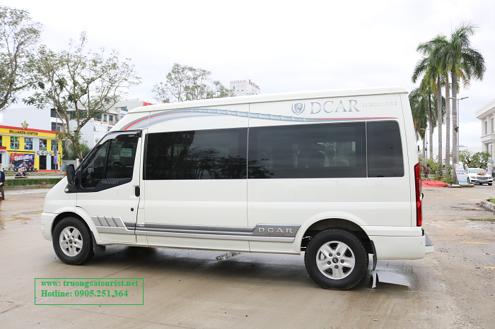 thue-xe-9-cho-limousine-da-nang-di-hoi-an-gia-re-(1)