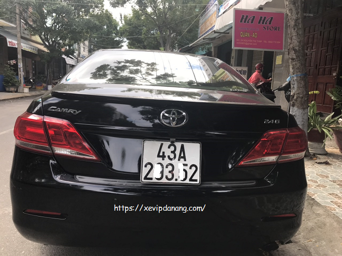 thue-xe-camry-da-nang