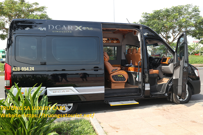thue-xe-cao-cap-solati-limousine-9-cho-tai-da-nang-(1)