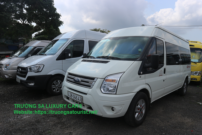 thue-xe-du-lich-16-cho-ford-transit-tai-da-nang-(2)