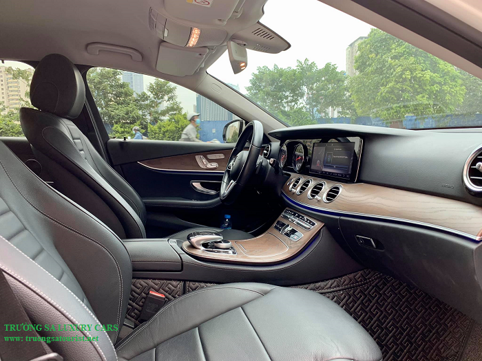 thue-xe-hang-sang-mercedes-benz-e200-tai-da-nang-(2)