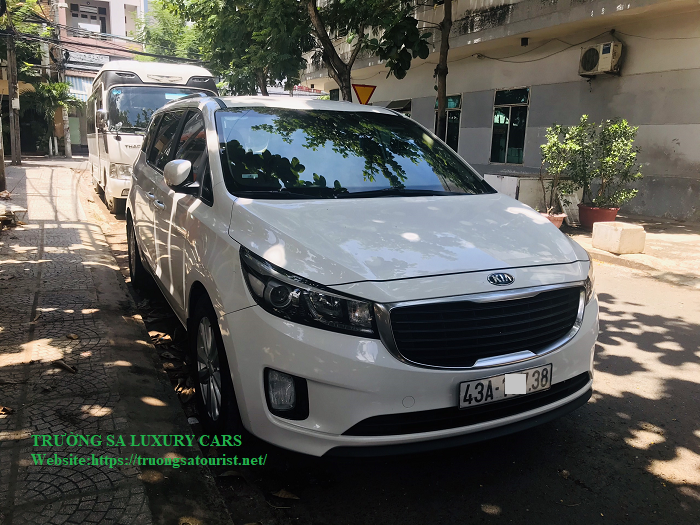 thue-xe-kia-sedona-tai-da-nang-hoi-an-(2)