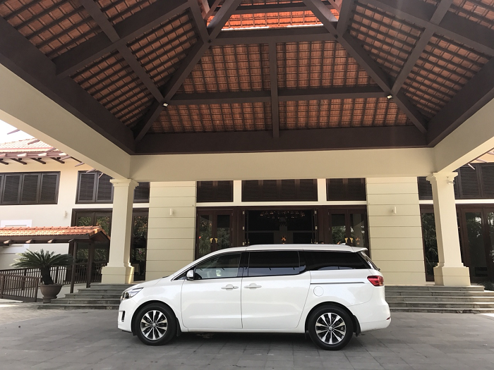 cho-thue-xe-sedona-da-nang