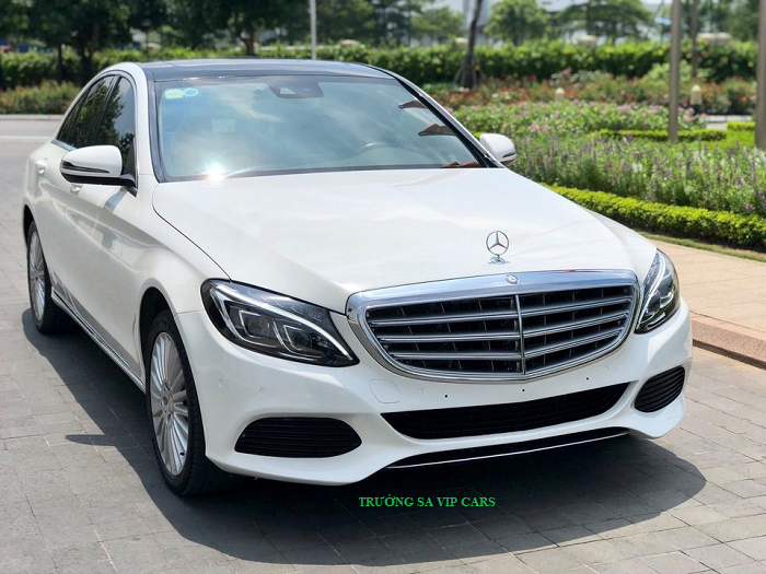 thue-xe-mercedes-benz-e250-tai-da-nang-gia-re-(5)