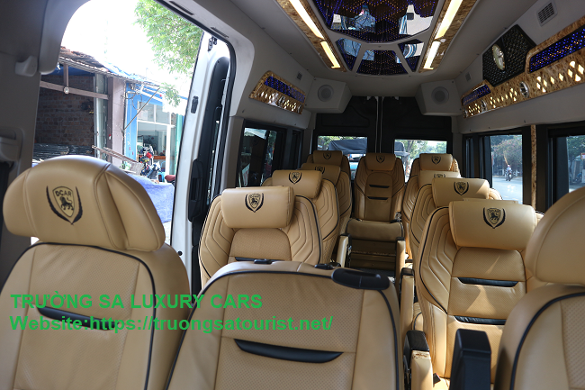 thue-xe-solati-limousine-9-cho-12-cho-tai-da-nang-(4)