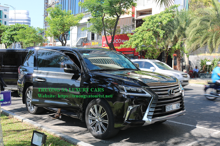 thue-xe-vip-lexus-lx-570-tai-da-nang-(2)