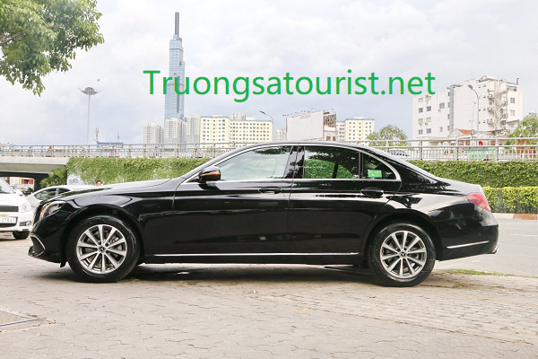 thue-xe-vip-mercedes-benz-e200-tai-da-nang-(4)