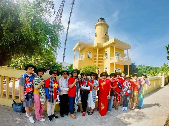 tour-du-lich-dao-con-co-quang-tri-tai-da-nang-3-ngay-2-dem-(2)
